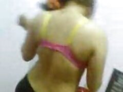 ຜູ້ຊາຍ licked hood ຄວາມງາມແລະປູກມັນຢູ່ໃນ cock horny ແຂງຂອງລາວ
